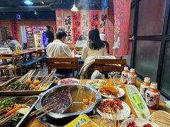 -成都玉林串串香火锅(三八店)