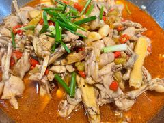 -昱龙大盆牛蛙馆(三兴街总店)