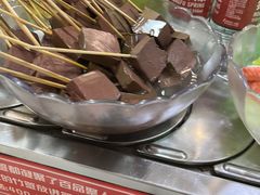 鸭血-百品聚旋转火锅(万德庄店)