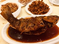 罾蹦鲤鱼-奥华餐厅·老张记(台基厂店)