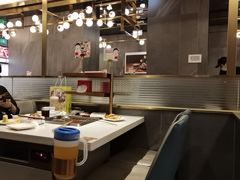 -海底捞火锅(长宁路龙之梦店)