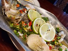 青柠汁蒸桂鱼-食肆&Fourteen(武林夜市店)