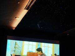 -涨巢·潮玩水疗局
