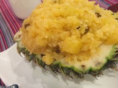 -香巴拉云南餐厅(华莱坞店)