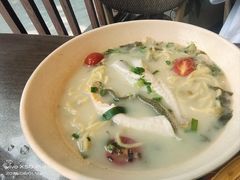 -玖鲜小笼(中山广场店)