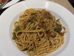 -必胜客(WOW中心城店)