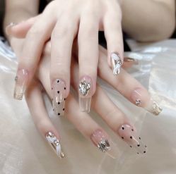 -斯馨·健康美甲美睫