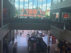 二层电梯口-幸运广场