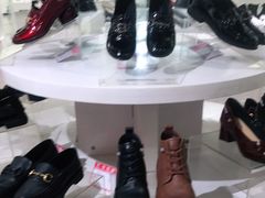 -云柏鞋业(十里堡店)