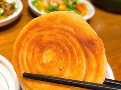 -云海肴·汽锅鸡·云南菜(天山百盛优客店)