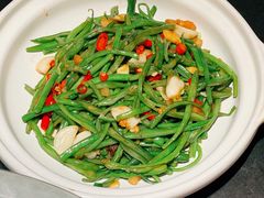 砂窝扁豆丝-鸽子侯·家宴·平价海鲜(市图书馆店)