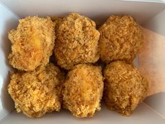 蟹黄酥松小贝-鲍师傅糕点(西站店)