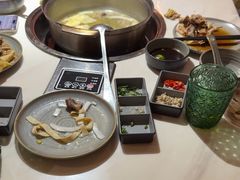 -喃喃椰·糟粕醋·椰子鸡火锅(七堡花园店)