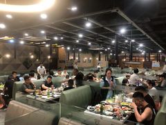 -圣罗巴甄选自助(麦凯乐店)