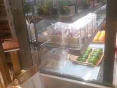 -奈雪的茶(亨特国际广场店)