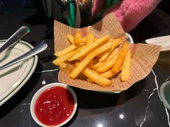 -DEEP·深美式餐吧(五棵松华熙LIVE店)