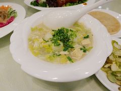 虾皮白菜炖冻豆腐-东四民芳餐厅(世茂工三店)