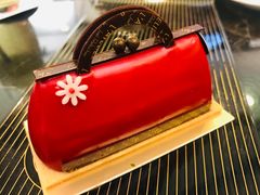 红宝石手包-Salon de The de Joel Robuchon(外滩18号店)