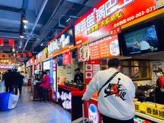 -八一好吃街·高品美食广场