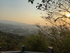 -灵岩山风景区