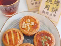 -鲍师傅糕点(青年汇店)