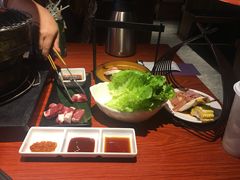 -山之屋炭火烧肉·生啤畅饮(大朗万科中央公园店)