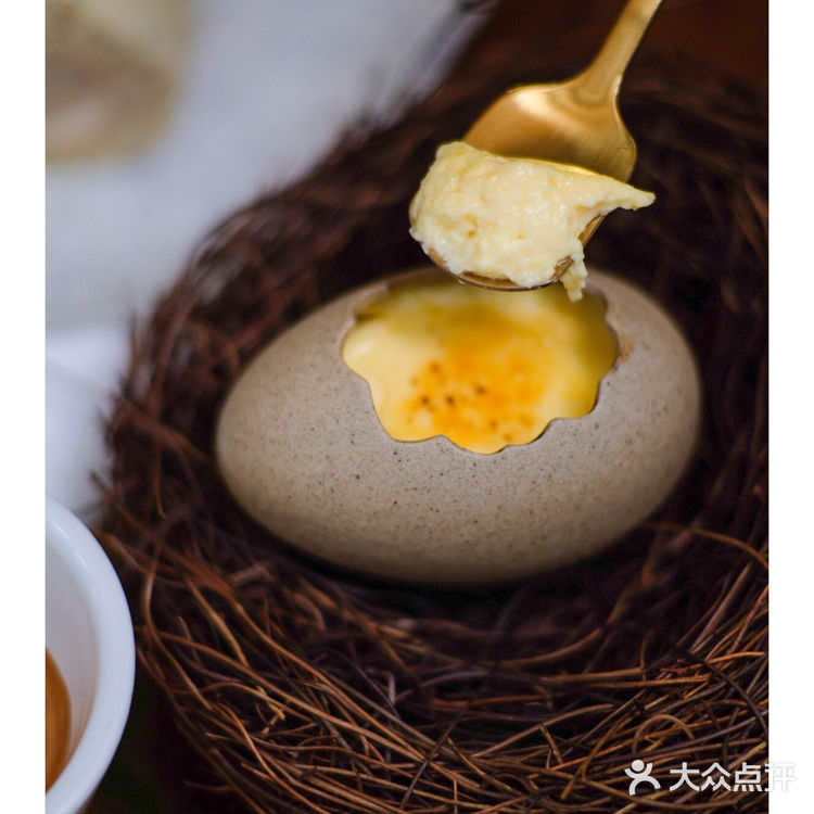 深圳👉🏻搬了新地方的复古绿Buna coffee