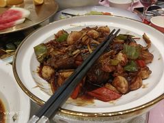 -松沪名灶·豆浆鱼头·新上海菜(飞航吾悦广场店)