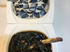 -梧州双钱龟苓膏(丽港航母店)