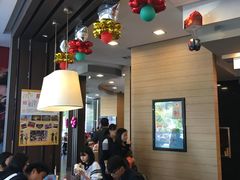 大堂-麦当劳(季华好又多店)