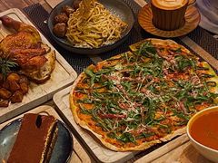 -Common Table · Brunch & Coffee