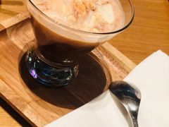 -星巴克臻选(上海合生汇1F店)