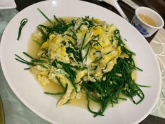 沙葱炒鸡蛋-小城家宴