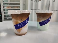 绿薄荷拿铁-一方麦浪·BreadSolo法式烘焙(丽江店)