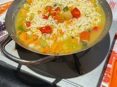 -威记烧嘢·南宁烧烤·超级生牛(绿地店)