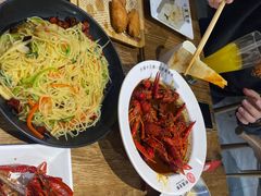 -叶派龙虾•招牌香辣蟹·海鲜(中海国际店)