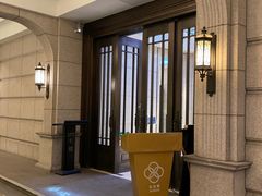 进门就是电梯直达-外滩8号 whisky bar(金延大厦店)