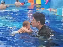 -龙格亲子游泳•水育早教运动中心