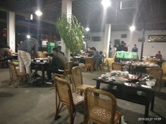 大堂-朝伟清真铜瓢牛肉馆(三十年老·店)
