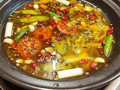 -小饕荟雅安贡椒鱼鲜馆(广福桥店)