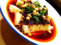 -野山舂·贵州现舂酸汤火锅(鸿通城店)