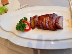 话梅山楂蜜汁猪颈肉-恒悦轩·粤菜(上海展览中心店)