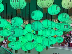 -m豆巧克力世界(上海世茂广场店)