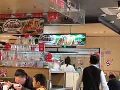 -海底捞火锅(宝龙广场夜宵主题店)