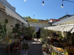 -AHAVA·Fang Baking Studio