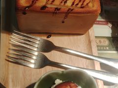 -雍哲港式餐厅(现代广场店)