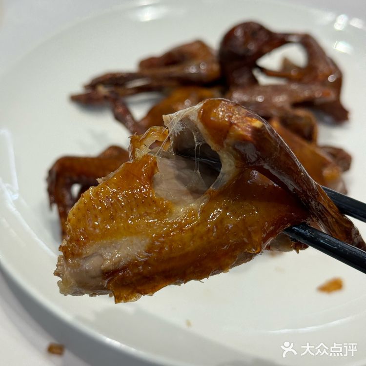 這一口潮式欖角金沙骨拯救了我的胃