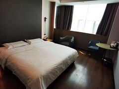 -天港漫非酒店(宁波火车站联丰地铁站店)