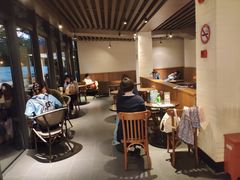 大堂-星巴克(西藏路店)