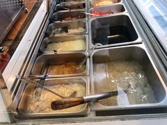 自助取餐区-钱记三鲜冰粉